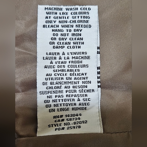 Bagatelle Collection women's cropped blazer, Tan color in faux leather, size M - Picture 7 of 14